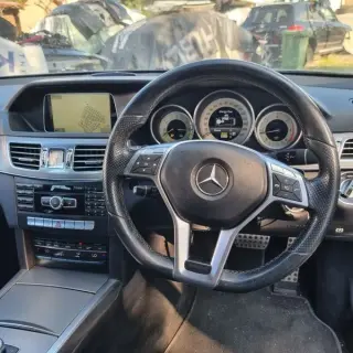 Mercedes-Benz E 300 hybrid AMG packet 2015г. на части — снимка 12