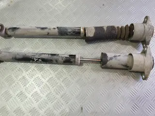 Задни амортисьори за VW Passat B5 1.8 T комби