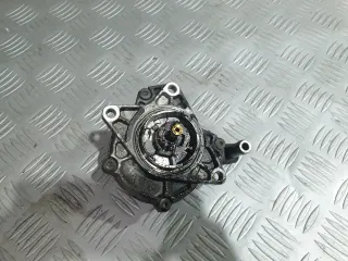 Вакуум помпа за Ауди А6 Ц5 2.5 Дизел / Audi A6 C5