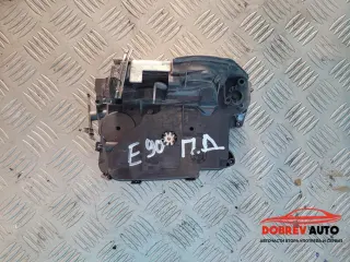 Брава предна дясна за BMW E90