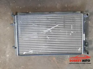Воден радиатор за VW Golf MK5 1.6 FSI