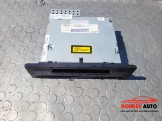 CD changer за Audi Q7 4L