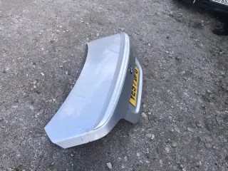 Заден капак бмв е60 ( zaden kapak bmw e60 ) — снимка 2