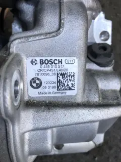 Помпа/дюзи/рейл бмв 3 ф30/31 320д 184 ( pompa diuzi bmw 3 f30/31 320d — снимка 2