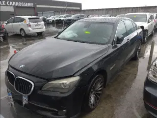Bmw F01 740d 306hp НА ЧАСТИ ( бмв ф01 740д 306 коня ) — снимка 2