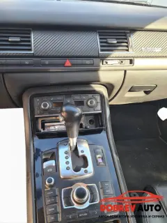 ***САМО НА ЧАСТИ*** Ауди А8 Д3, 4.2и 335кс,газов инжекцион, 4х4, KeyLess Go — снимка 3
