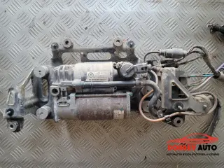 Компресор окачване + разпределител за Audi A8 D4 3.0 TDI