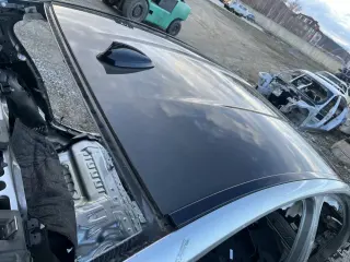 Карбон таван бмв М5 Ф90 2018 ( carbon tavan bmw M5 F90 ) — снимка 4