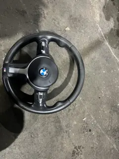 М волан бмв 5 ф10 ( M volan bmw 5 F10 )