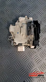 Задна лява брава за Audi Q7 4L