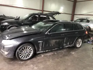 Bmw F11 530 x-drive 258hp НА ЧАСТИ ( бмв ф11 530 х-драйф 258 коня ) — снимка 2