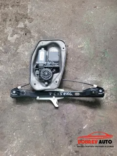 Стъклоподемник (заден десен) за VW Golf V
