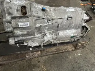 Скоростна кутя бмв ф30/31 335и 306  хибрид ( skorosti bmw f30 hybrid ) — снимка 3