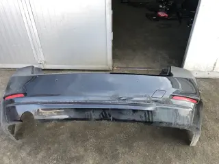 Задна броня бмв 3 ф30 ( zadna bronq bmw f30 )