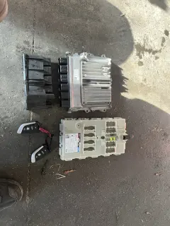 Компютър/фем/ключ бмв х3 г01 2.5д ( computer bmw x3 g01 2.5d )