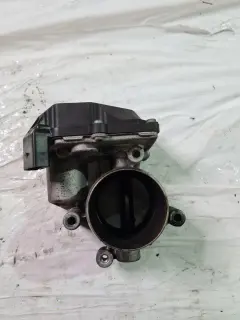 Дросел клапа за Ауди А4 Б8 / Audi A4 B8 2.0 TDI комби