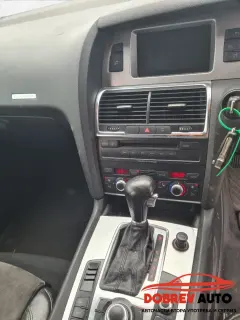 **САМО НА ЧАСТИ*** Audi Q7 3.0TDI 239кс, S- Line,7 места, Теглич, Десен волан — снимка 12