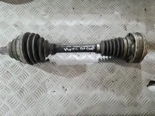 Предна лява полуоска за VW Passat B6 2.0 TDI ВМР