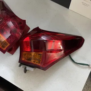 Стопове Toyota Auris 2013/2014/2015 — снимка 3