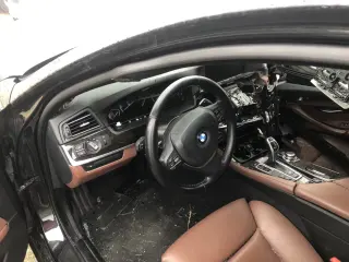 Bmw F10 530xd 258hp НА ЧАСТИ ( бмв ф10 530хд ) — снимка 4