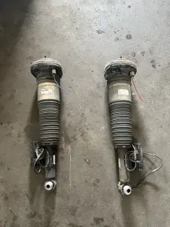Амортисьори бмв 7 г11/12 на въздух ( amortisiori bmw g11/12 2016g. ) — снимка 5