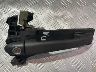 Предна лява външна дръжка за Mercedes A Class W168