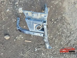 Основа преден ляв калник за Audi A8 D3 4.2TDI