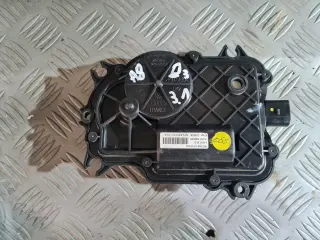 Задно ляво моторче за брави вакуум за Audi A8 D3