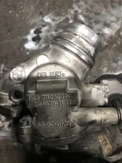Турбо бмв 5 ф10/11 525 218 ( turbo bmw 5 f10/11 525d 218 ) — снимка 2