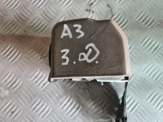 Заден десен колан за Audi A3 8P Hatchback