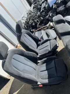 Алкантара салон бмв х1 ф48 2019 ( alkantara saloon bmw x1 f48 RECARO ) — снимка 5