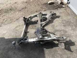 Преден мост БМВ Ф10/ Ф11 (preden most BMW F10/ F11) — снимка 2