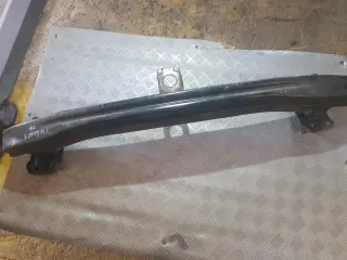 Предна греда за Volkswagen Golf V