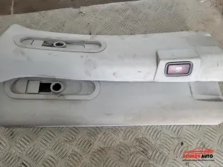Кори (колонки - предни) за Mercedes Viano W639