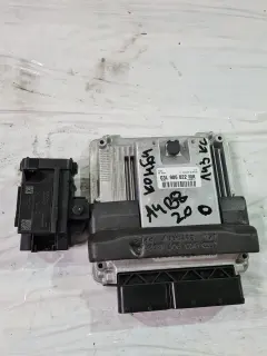 Компютър за двигател ( ECU) за Ауди А4 Б8 / Audi A4 B8 2.0 TDI комби