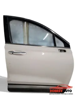 Врата (предна дясна) за Hyundai Santa Fe IV