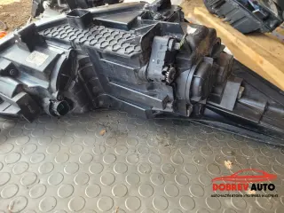 Фар (ляв) за KIA Sportage IV — снимка 3