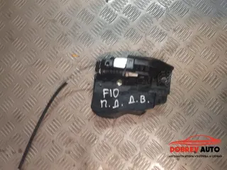 Брава (предна дясна) за BMW F10 520d Sedan десен волан