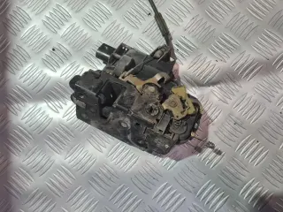 Задна дясна брава за Volkswagen Passat B5