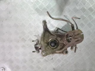 Преден ляв шенкел за VW Passat B6 2.0 TDI