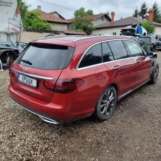 Mercedes C220 W205 фейслифт комби 2021г. на части 46000км. — снимка 11