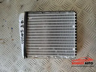 Радиатор парно за VW Golf MK5