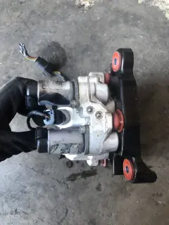 Разпределител окачване бмв ф10/11 ( razpredelitel okachvane bmw f10/11 — снимка 3