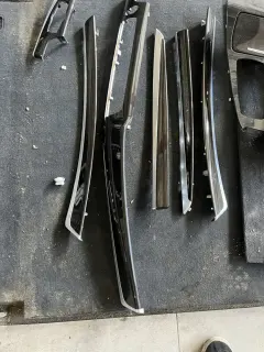 Интериорни лайстни бмв 5 ф10/11 ( interiorni laistni bmw 5 f10/11 ) — снимка 5