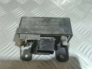 Реле за свещи за Mercedes E320 W211 204кс