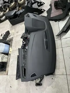 Арматурно табло бмв ф46 гран тоурер ( armaturno tablo bmw f46 gran tou — снимка 2