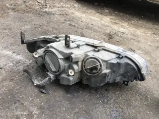 Дайнамик ксенон фарове бмв х6 е71 ( dynamic xenon bmw x6 e71 ) — снимка 6