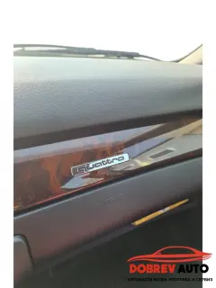 ***САМО НА ЧАСТИ*** Ауди А6 Ц5 2.5тди, 180кс, 4х4, автомат, комби — снимка 9