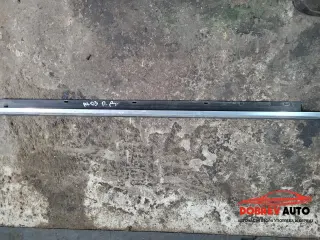 Водобранна лайсна (предна дясна) за Audi A8 D3 4.2 FSI
