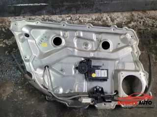 Стъклоповдигач (заден десен) с ел. щора за Audi A8 D3